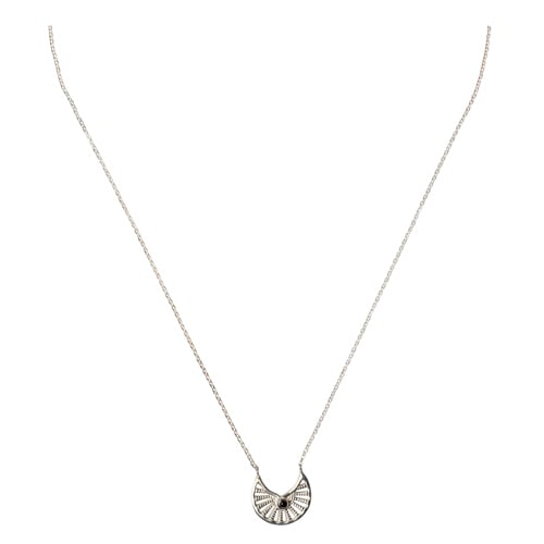 Collier en forme d'éventail avec onyx noir