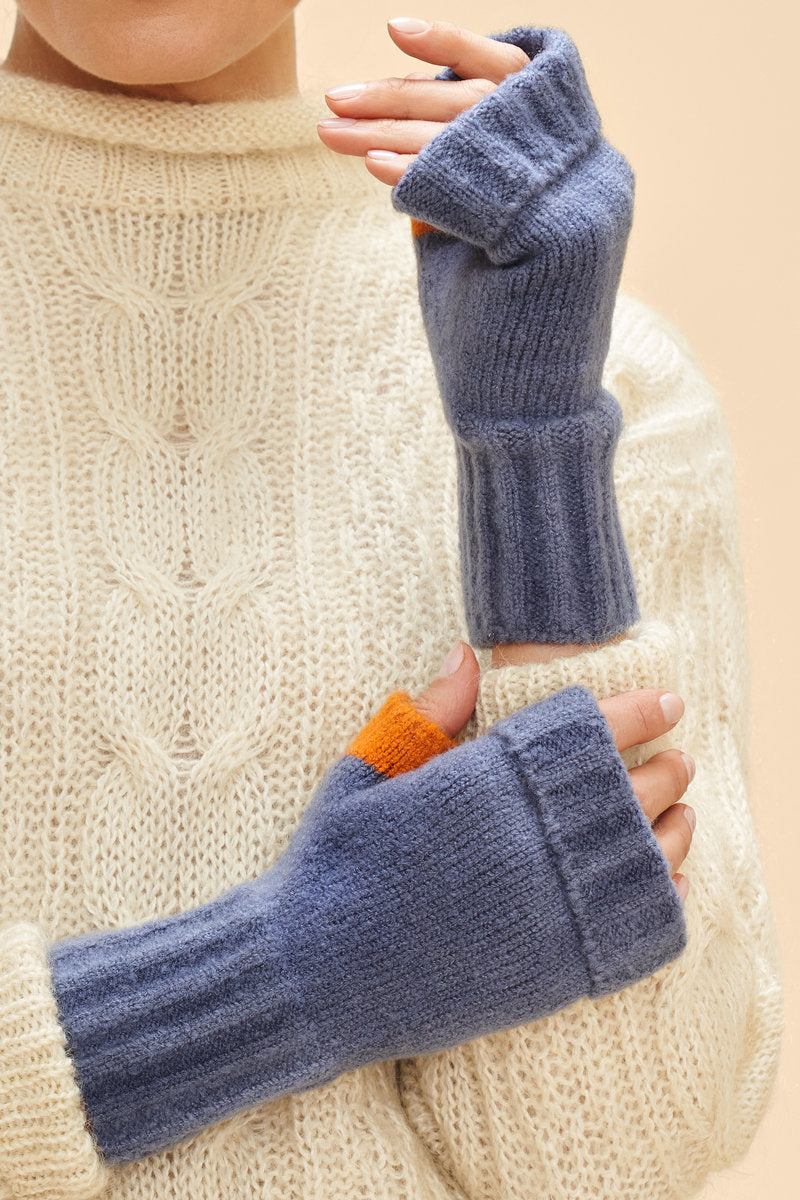 Cassia Wrist Warmers