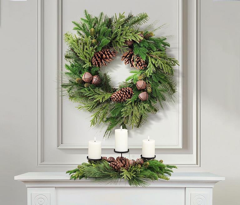 Large Bough & Bell Wreath