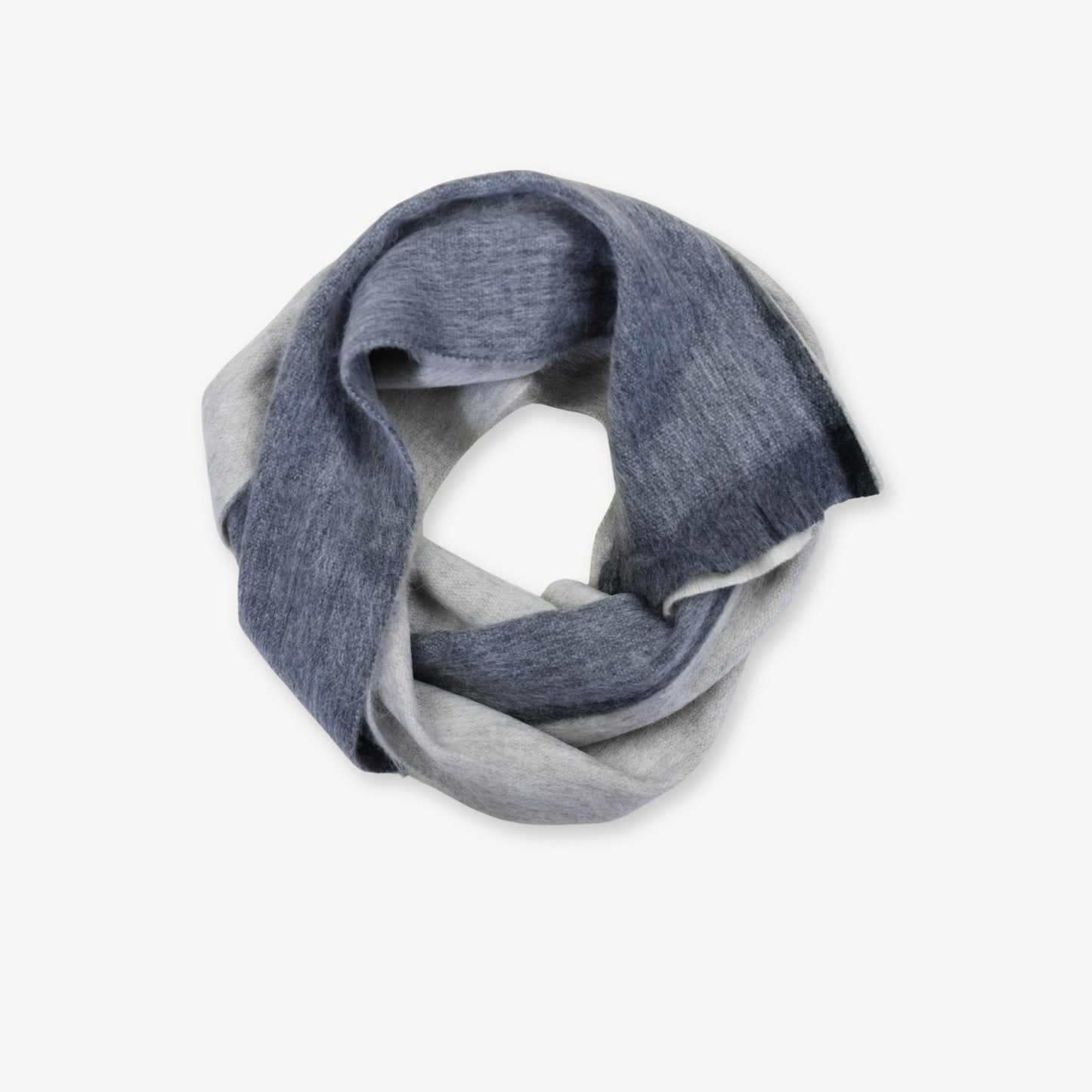 Cozy Seamless Scarf