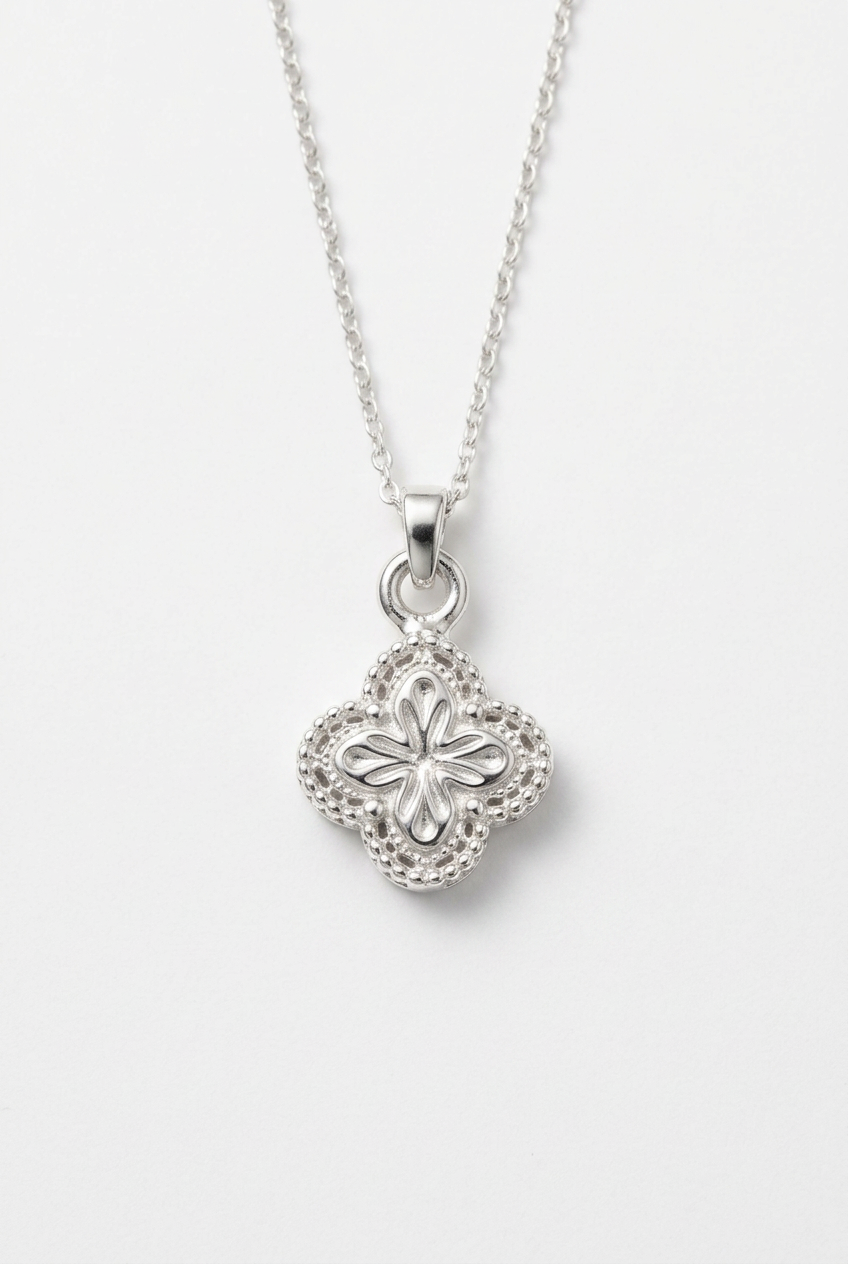 Clover Necklace