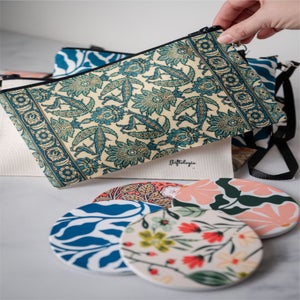 Jade Zippered Linen Pouch